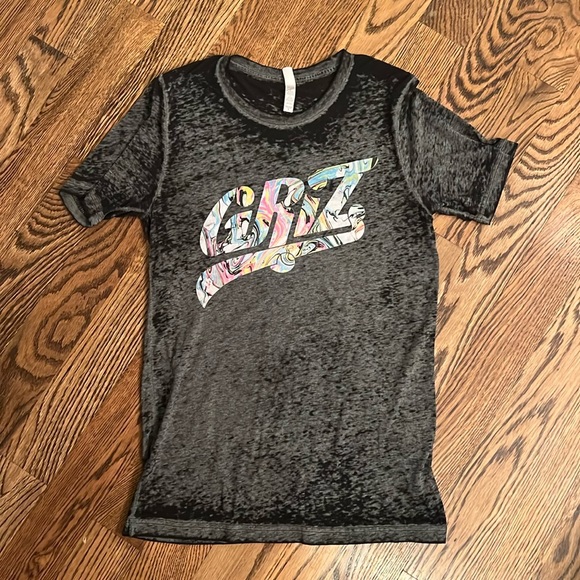 griz Tops - Griz T-shirt